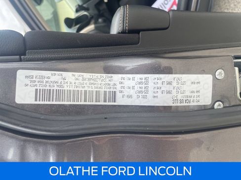 Used 2017 Jeep Cherokee Latitude FWD image 21