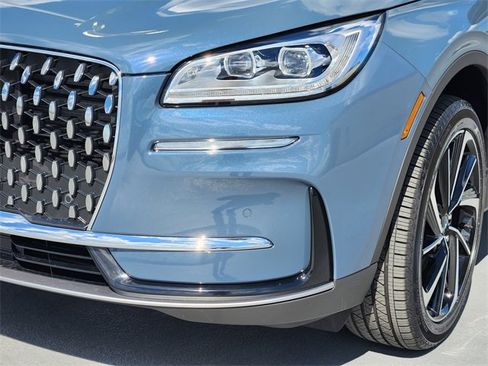 New 2026 Lincoln Corsair Reserve image 8