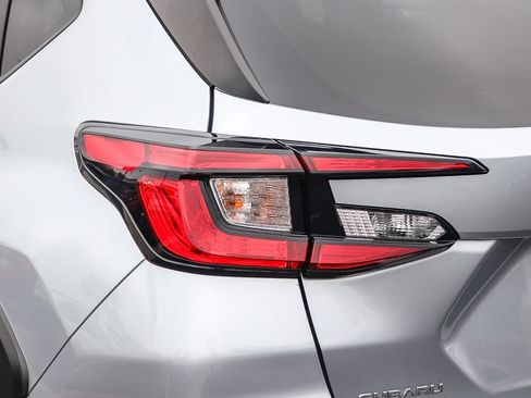 Certified 2025 Subaru Crosstrek 2.5i Premium AWD/4WD image 7