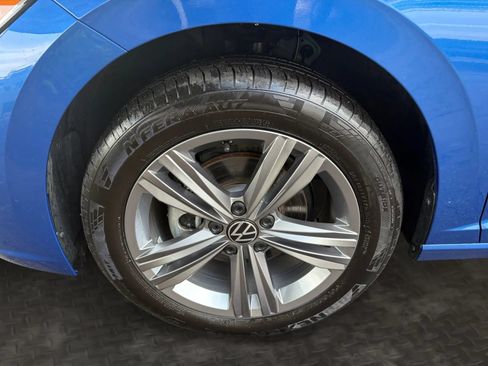 Used 2023 Volkswagen Jetta SE FWD image 35