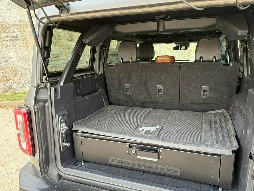 Used 2022 Ford Bronco Outer Banks AWD/4WD image 38