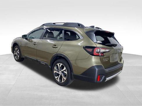 Used 2020 Subaru Outback Limited w/ Popular Package #2 AWD/4WD image 2