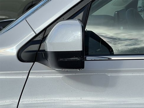 New 2025 Honda Pilot EX-L image 36