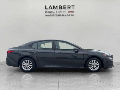 Used 2026 Toyota Camry LE FWD image 6