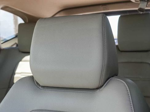 Used 2018 Honda CR-V EX-L image 21