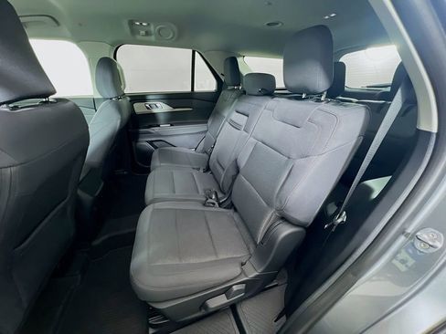 Used 2025 Ford Explorer Active image 26