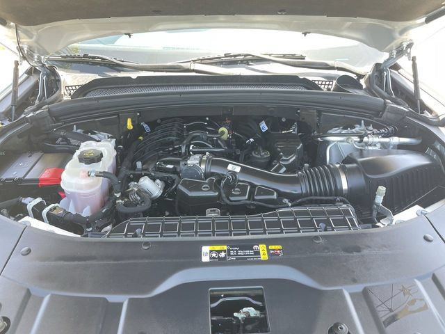 Used 2023 Jeep Grand Cherokee L Laredo AWD/4WD image 29