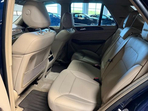 Used 2015 Mercedes-Benz ML 250 BlueTEC 4MATIC image 16