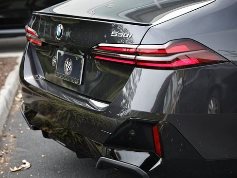 New 2026 BMW 530i w/ M Sport Package image 9