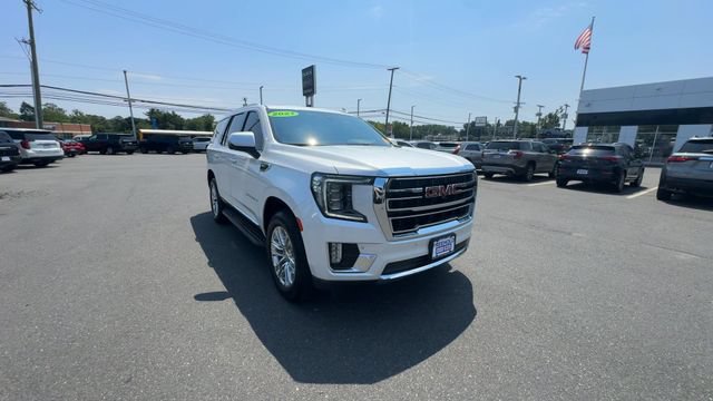 Certified 2021 GMC Yukon SLT w/ SLT Premium Package AWD/4WD image 2