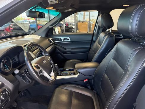 Used 2015 Ford Explorer Sport w/ Equipment Group 401A AWD/4WD image 14