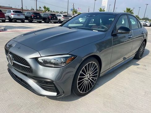 Used 2024 Mercedes-Benz C 300 Sedan image 3