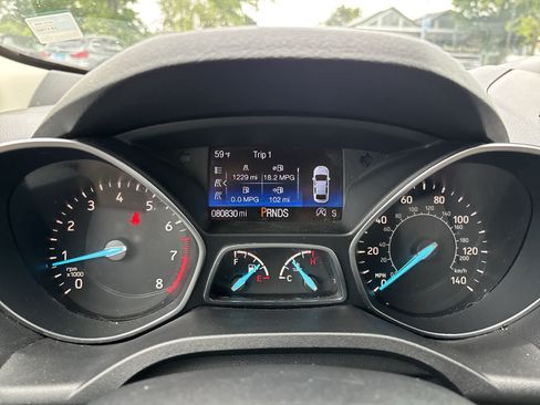 Used 2017 Ford Escape Titanium w/ Equipment Group 301A FWD image 12