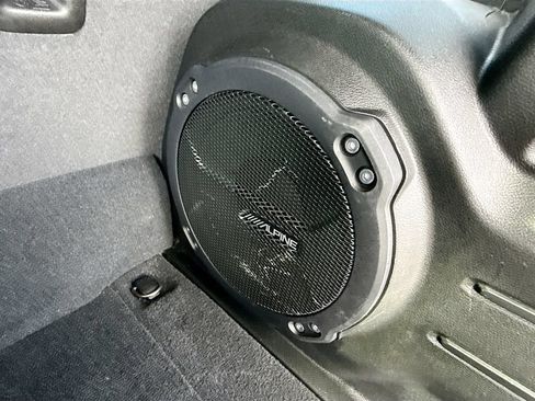 Used 2023 Jeep Wrangler Unlimited Sahara w/ Cold Weather Group AWD/4WD image 31