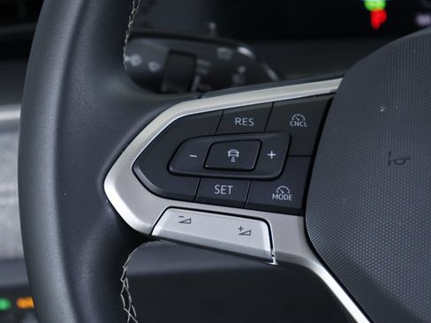 Certified 2026 Volkswagen Tiguan S FWD image 12