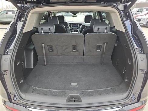 Used 2020 Buick Enclave Essence w/ Sound and Sites Package image 15