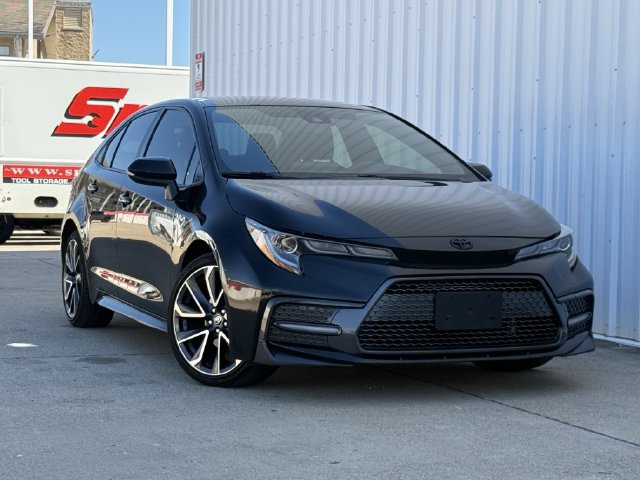 Certified 2022 Toyota Corolla SE FWD image 2