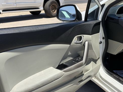 Used 2012 Honda Civic LX image 12