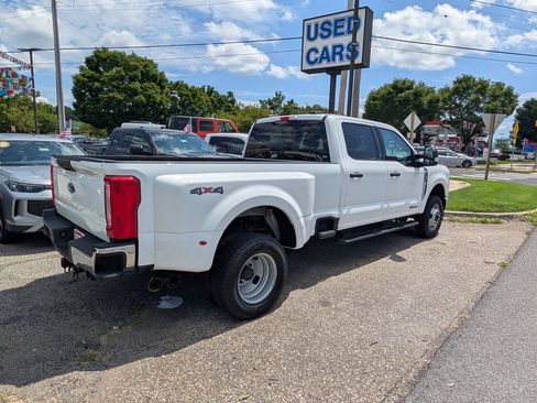Used 2026 Ford F350 XLT AWD/4WD image 3