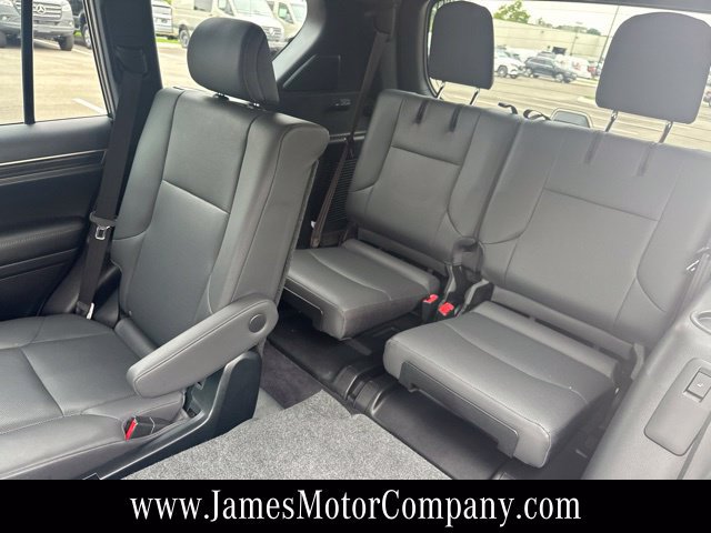 Used 2021 Lexus GX 460 Premium w/ Accessory Package AWD/4WD image 13