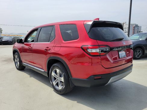 Used 2023 Honda Pilot EX-L image 11