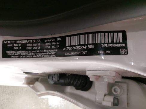 Used 2023 Maserati Ghibli Modena RWD image 39