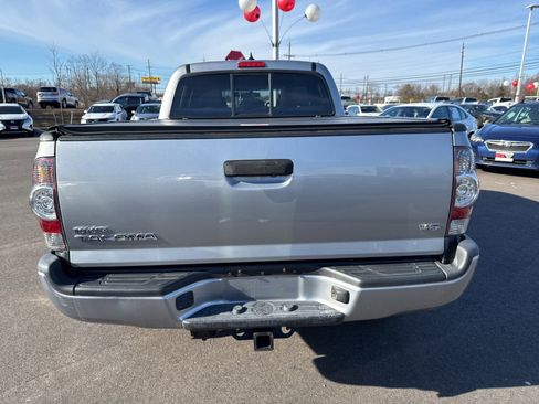 Used 2015 Toyota Tacoma 4x4 Double Cab image 6