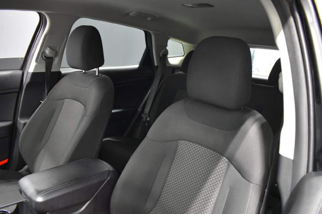 Used 2024 Kia Sportage LX FWD image 17