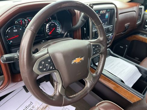 Used 2015 Chevrolet Silverado 1500 High Country w/ High Country Premium Package image 10