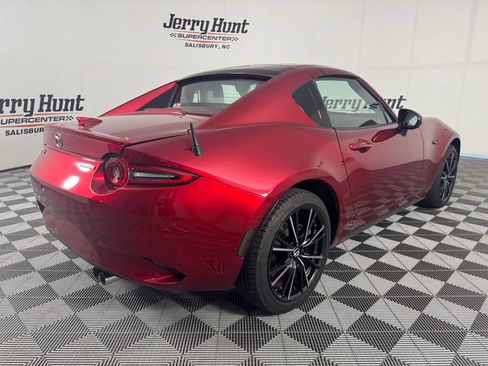 Used 2025 MAZDA MX-5 Miata RF Grand Touring RWD image 7