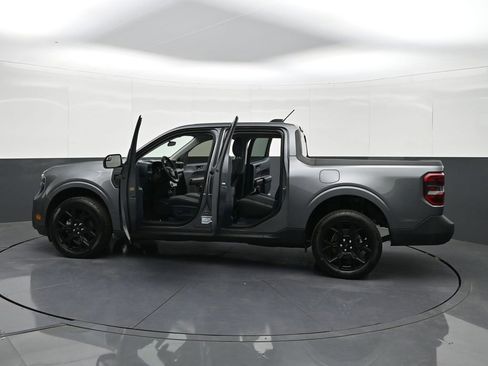 Used 2025 Ford Maverick XLT w/ Equipment Group 301A AWD/4WD image 40