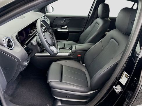 Certified 2025 Mercedes-Benz GLA 250 GLA 250 image 17