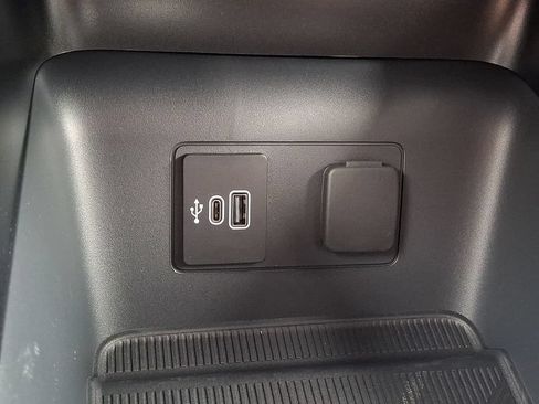 New 2026 Ford Explorer Active AWD/4WD image 16