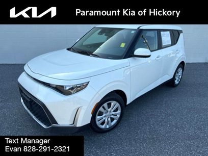 Used 2023 Kia Soul LX