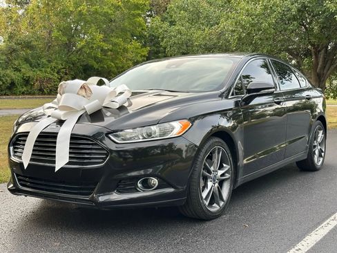 Used 2015 Ford Fusion Titanium image 1