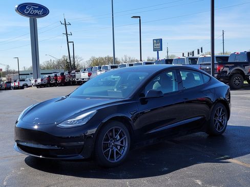 Used 2021 Tesla Model 3 Long Range image 8