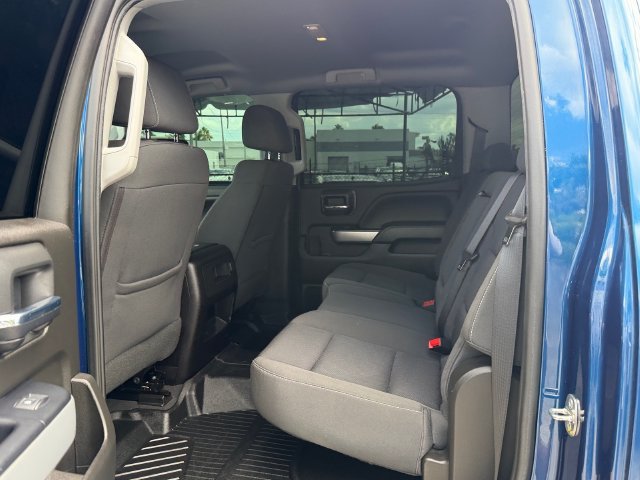 Used 2019 Chevrolet Silverado 2500 LT w/ LT Convenience Package AWD/4WD image 9
