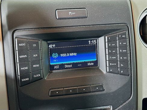 Used 2014 Ford F150 XLT w/ Equipment Group 302A Luxury image 14