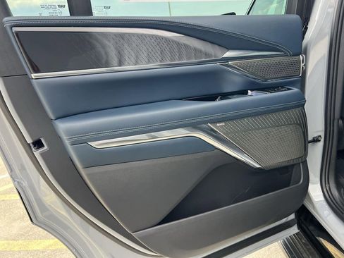 New 2026 Cadillac Escalade IQ Luxury 2 image 26