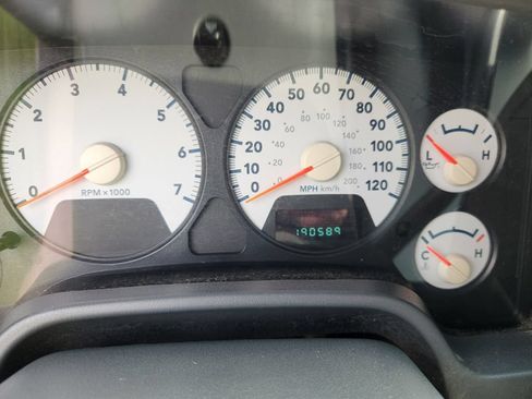 Used 2007 Dodge Ram 1500 Truck SLT w/ Mopar Chrome Edition Group AWD/4WD image 7
