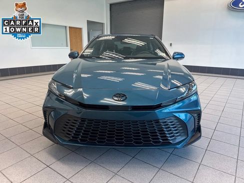 Used 2025 Toyota Camry SE w/ Convenience Package FWD image 7