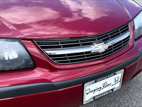 Used 2005 Chevrolet Impala FWD image 28