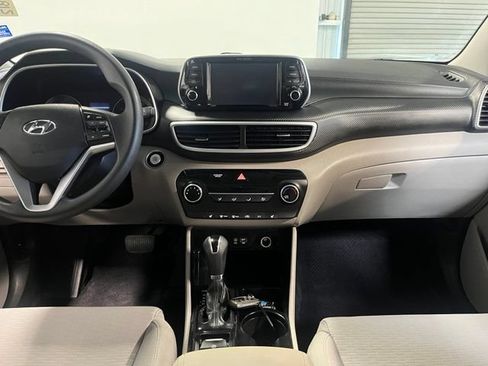 Used 2019 Hyundai Tucson Value FWD image 20