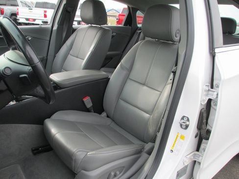 Used 2019 Chevrolet Impala LT w/ LT Leather Package image 14