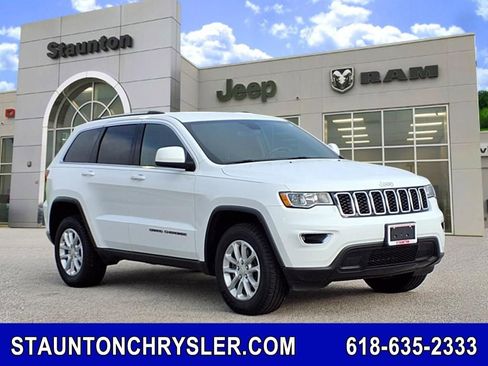 Used 2021 Jeep Grand Cherokee Laredo image 1