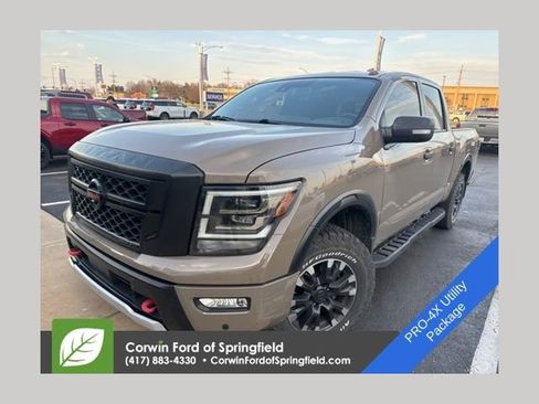 Used 2020 Nissan Titan PRO-4X w/ Pro-4x Convenience Package image 1