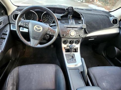 Used 2010 MAZDA MAZDA3 i Touring image 19