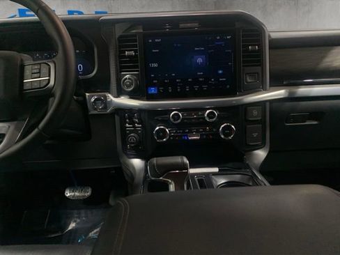 Used 2025 Ford F150 Lariat w/ Equipment Group 502A High AWD/4WD image 18
