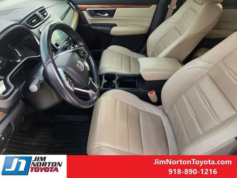 Used 2019 Honda CR-V Touring image 14