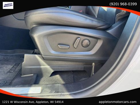 Used 2021 Ford Explorer Limited w/ Hybrid Equipment Group 310A AWD/4WD image 33